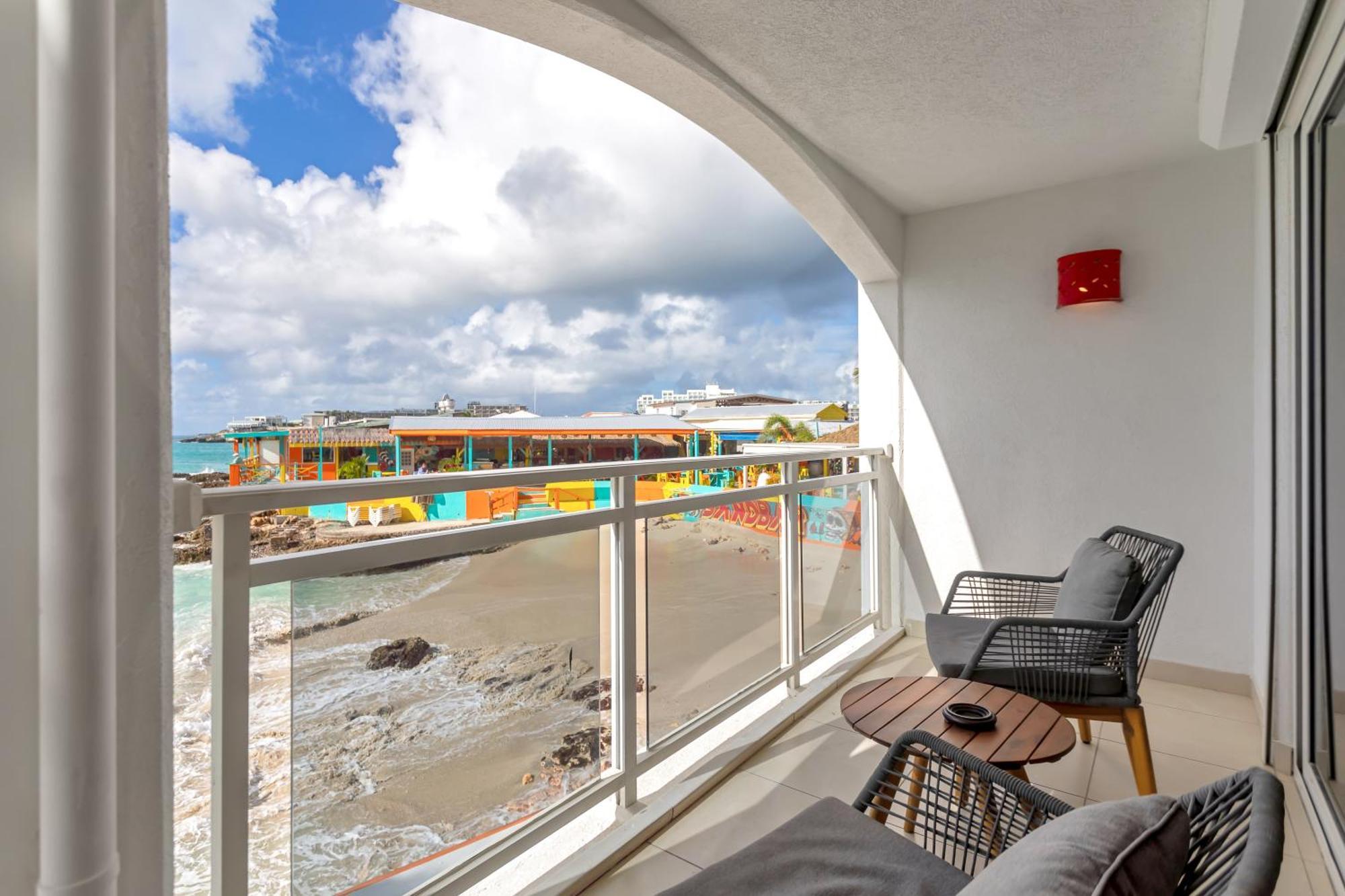 Maho Beach House - Sand Bar Studio - Ocean View Bagian luar foto